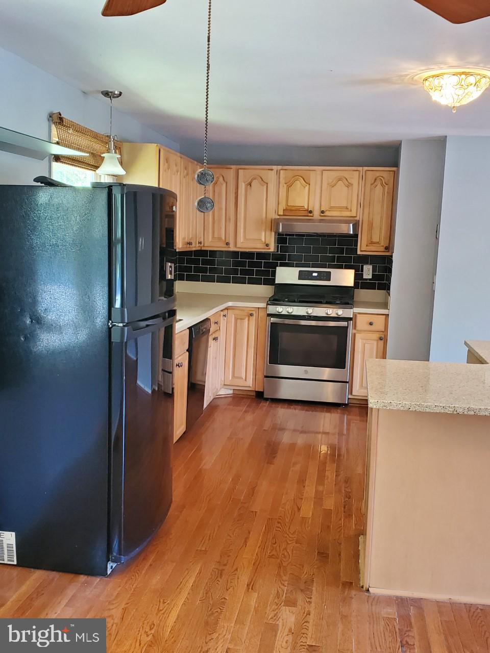 PINEFIELD - Residential Lease