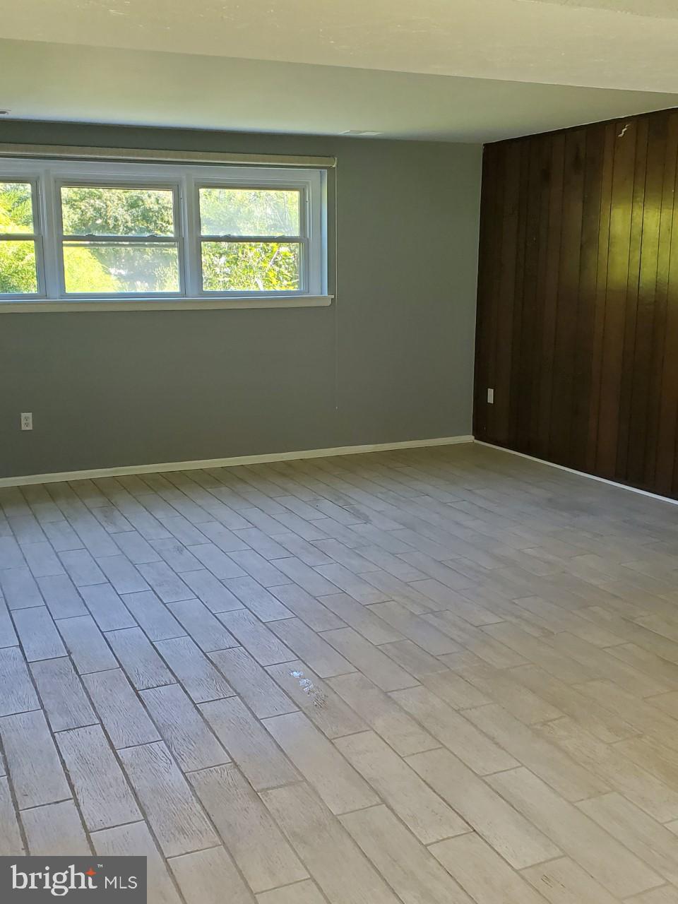 PINEFIELD - Residential Lease