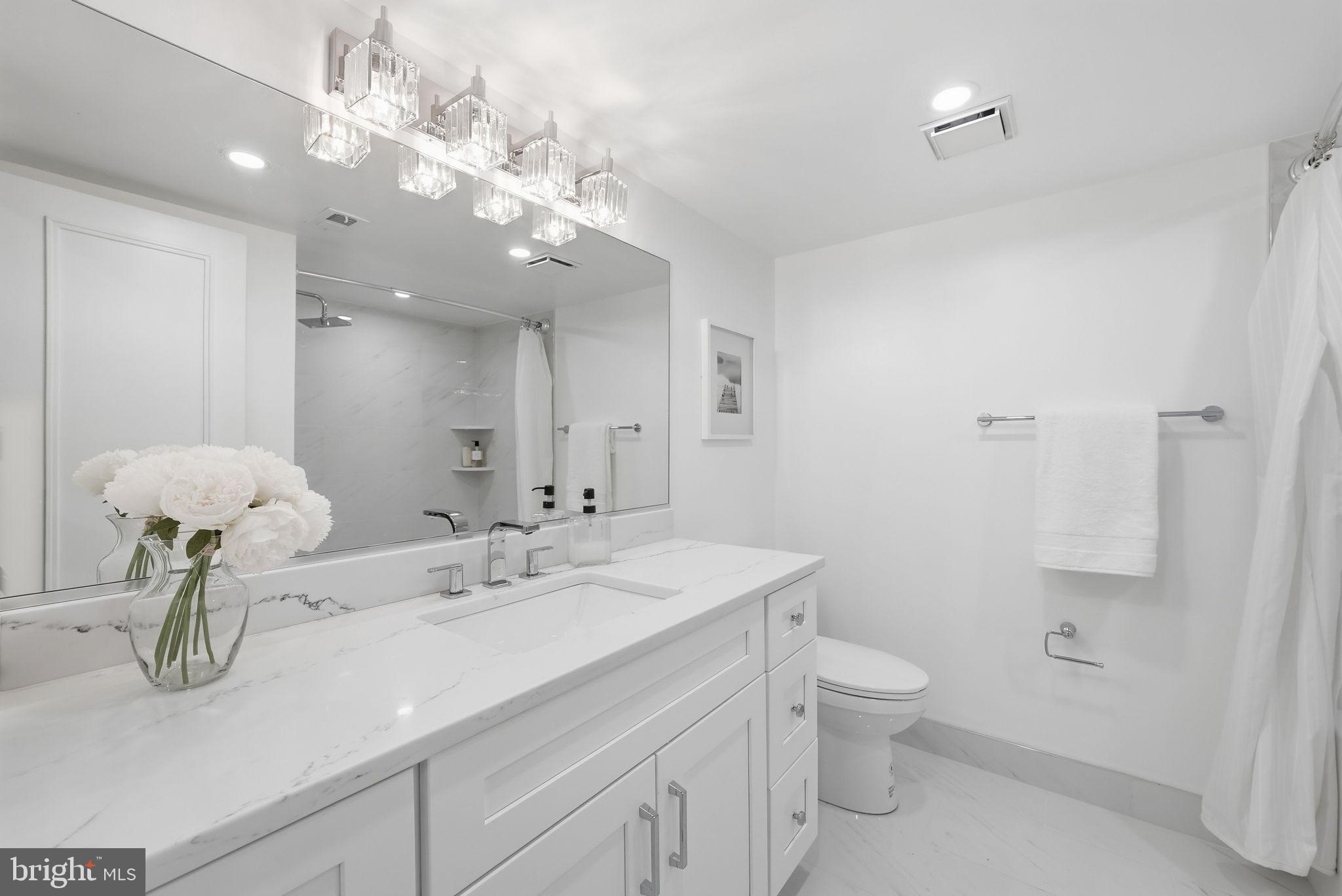 CHEVY CHASE - Residential