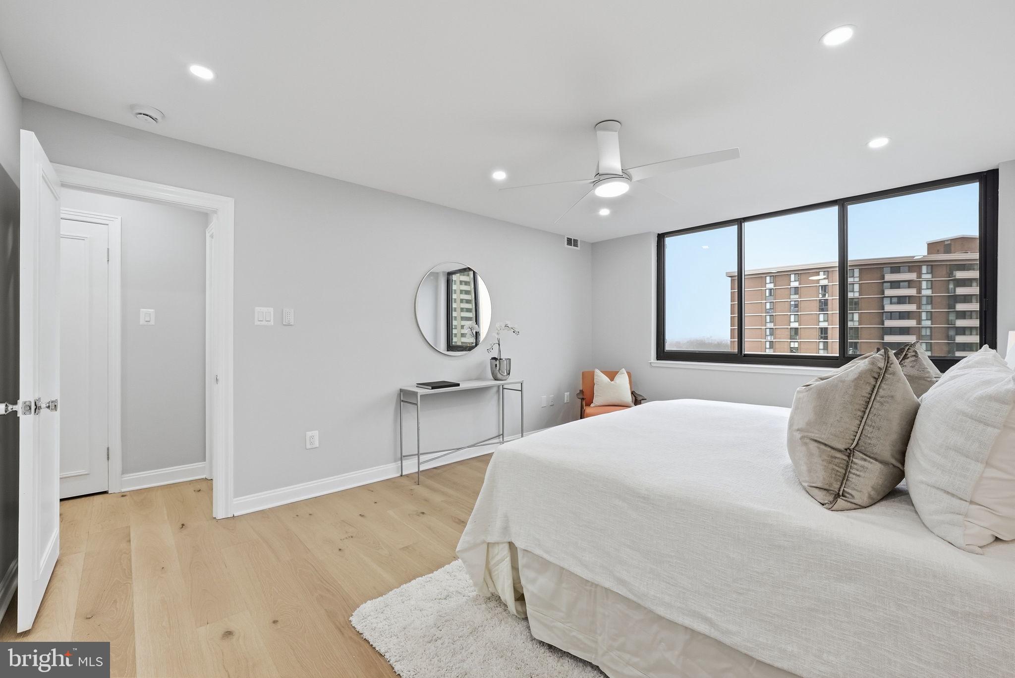 CHEVY CHASE - Residential