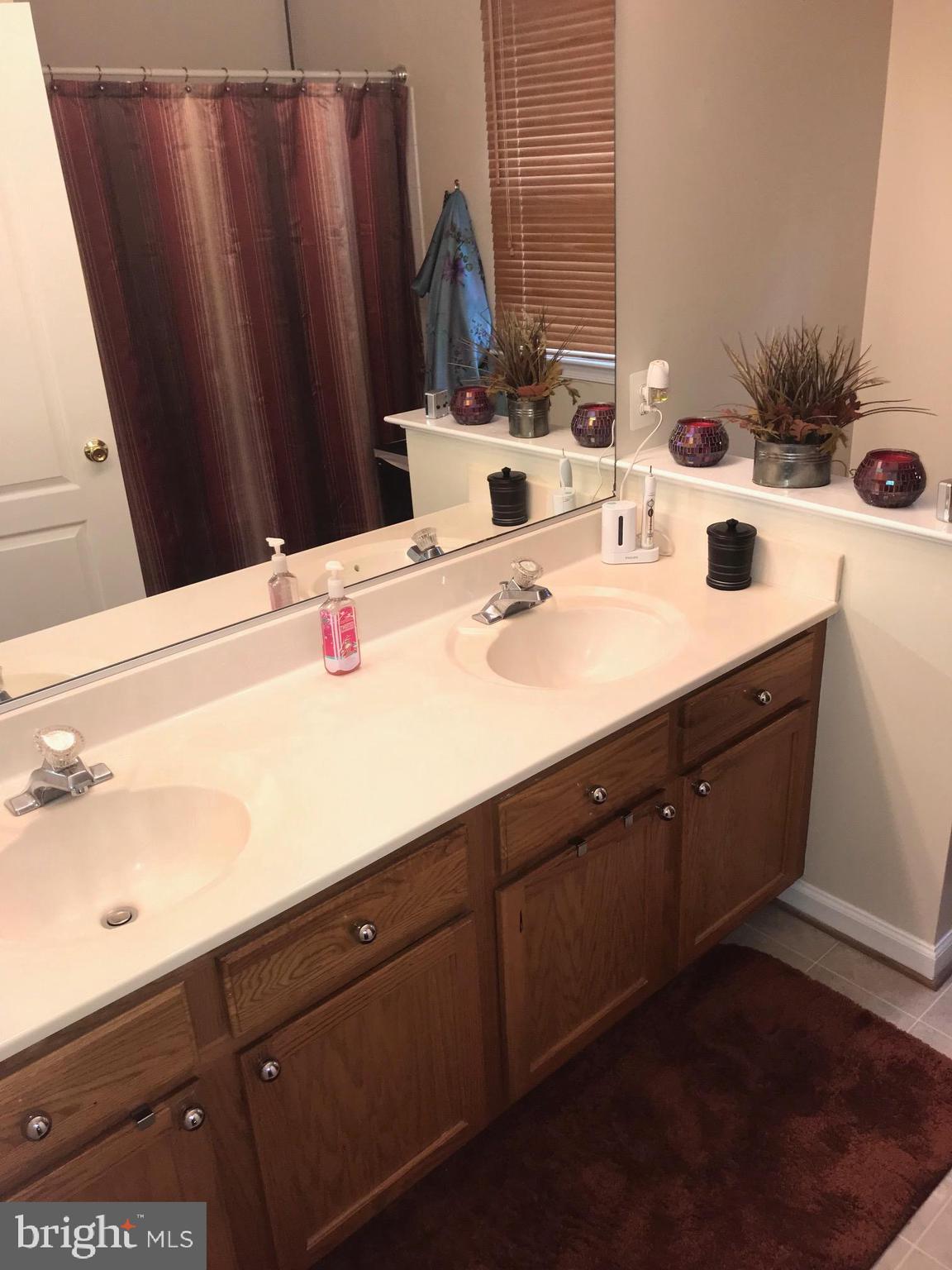 HOLLAWAY ESTATES - Residential