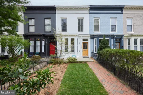 1420 T Street NW Unit 2, Washington, DC MLS: DCDC2200164