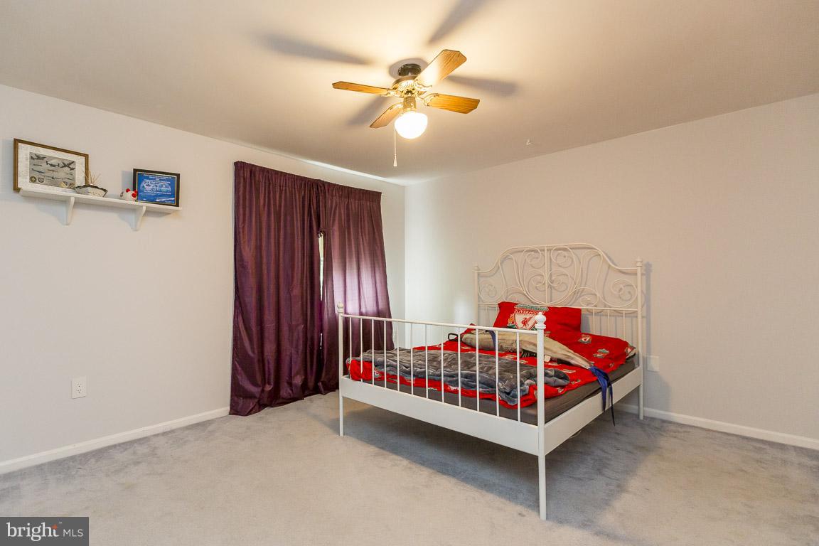 ST CHARLES SUB - HAMPSHIRE - Residential