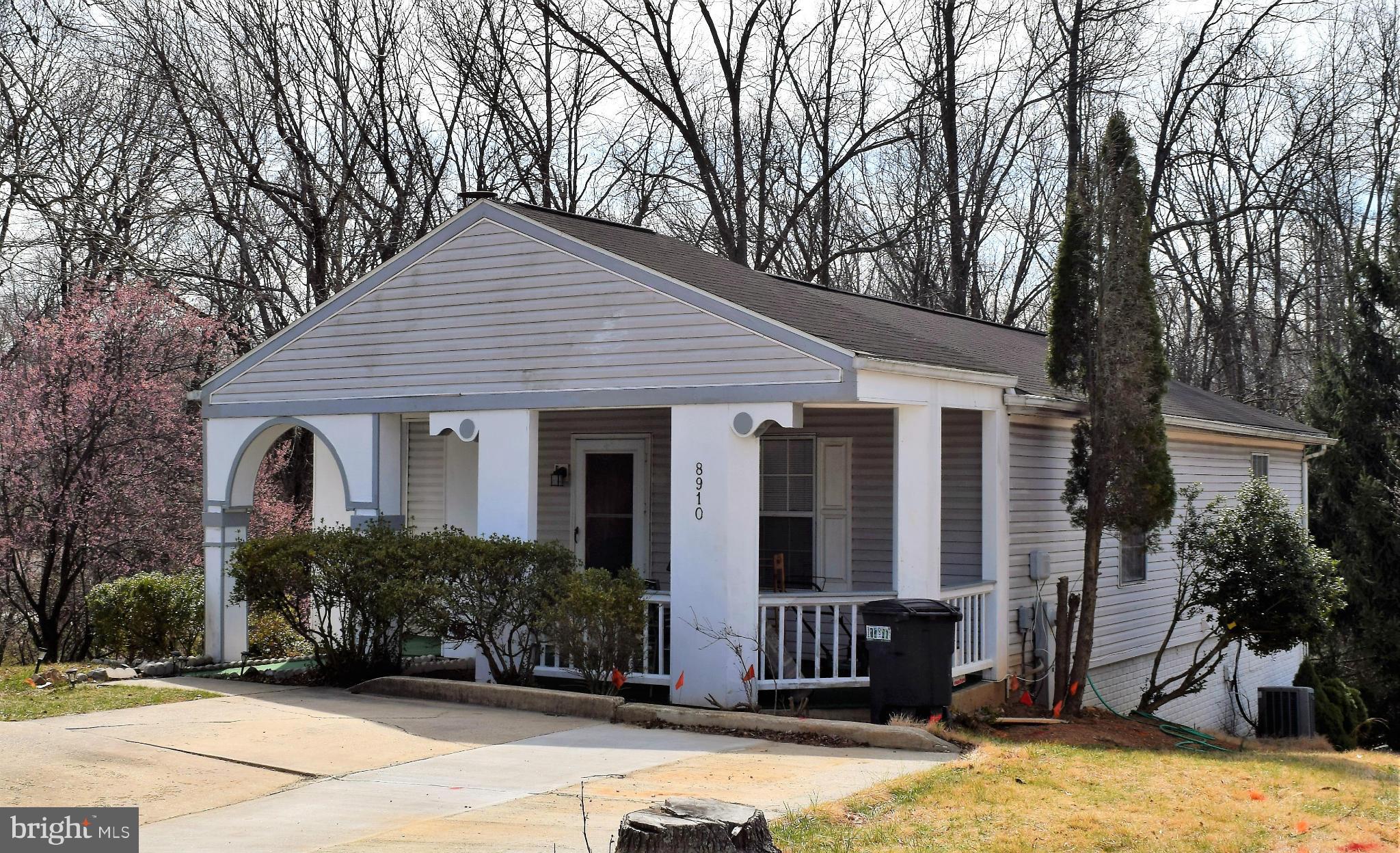 SIGNAL HILL - Residential Lease