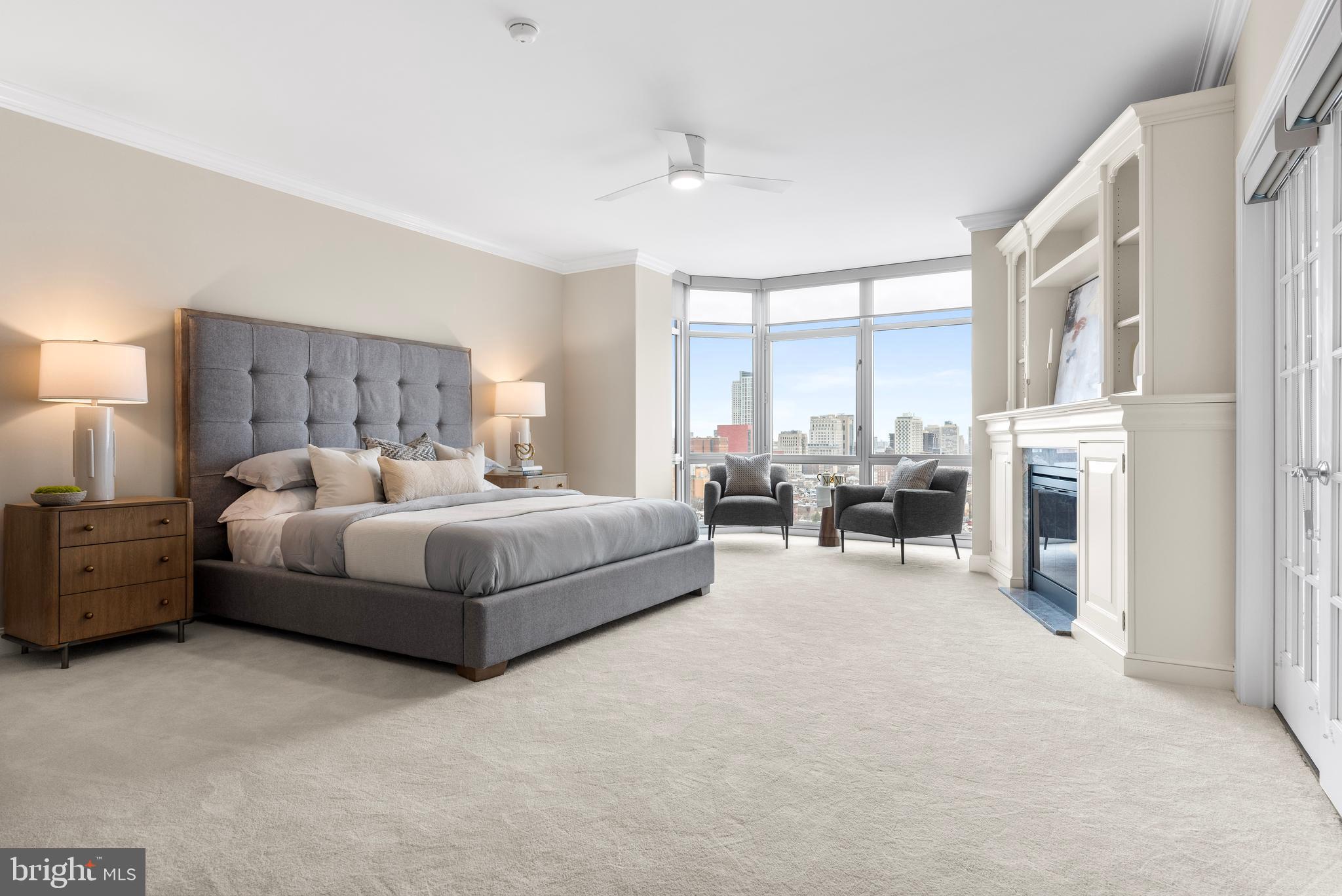 AVENUE OF THE ARTS - Residential