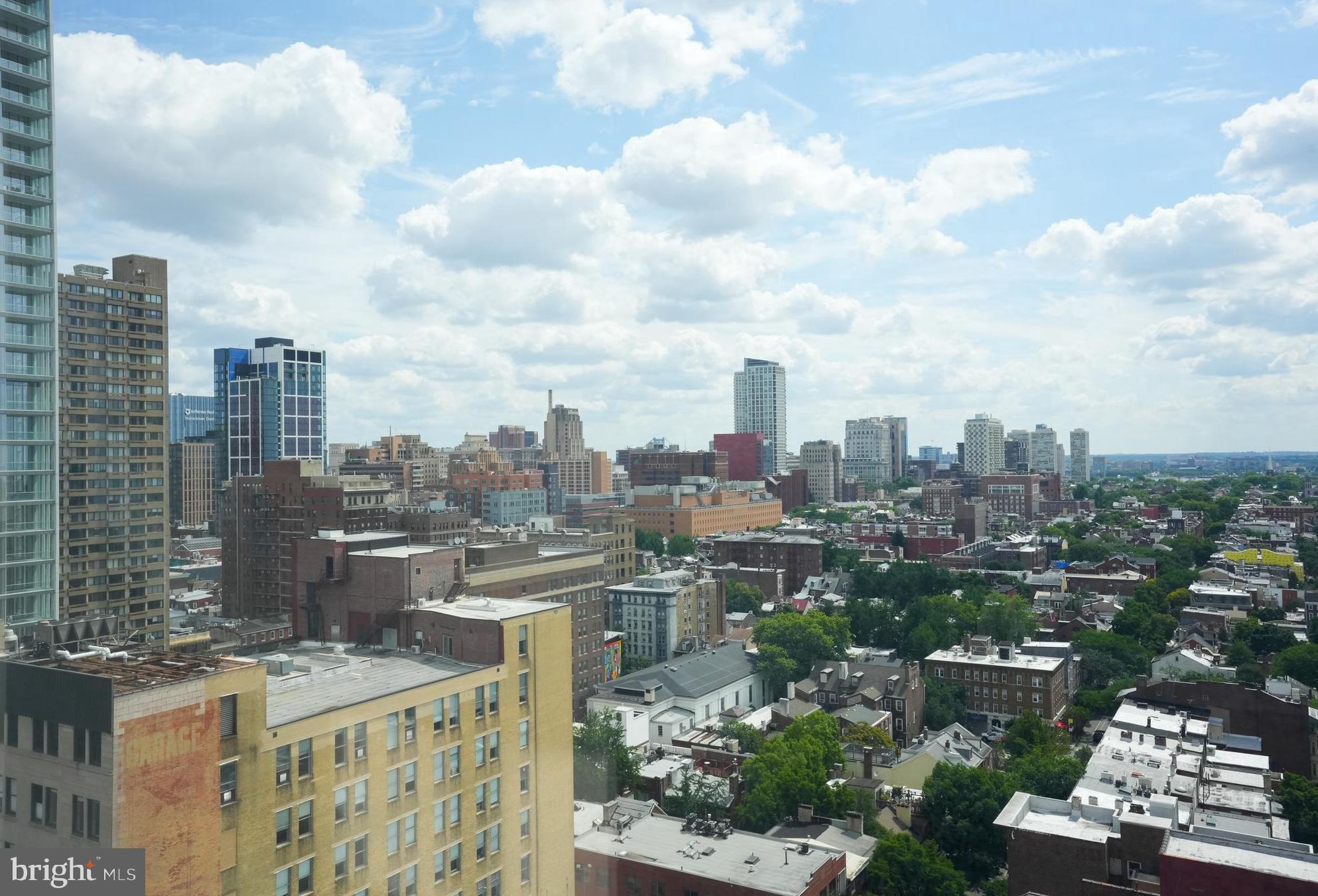 AVENUE OF THE ARTS - Residential