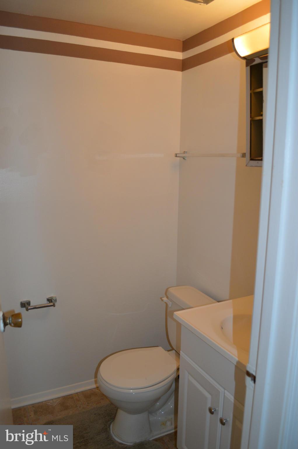 VILLAGE SQUARE - Residential Lease