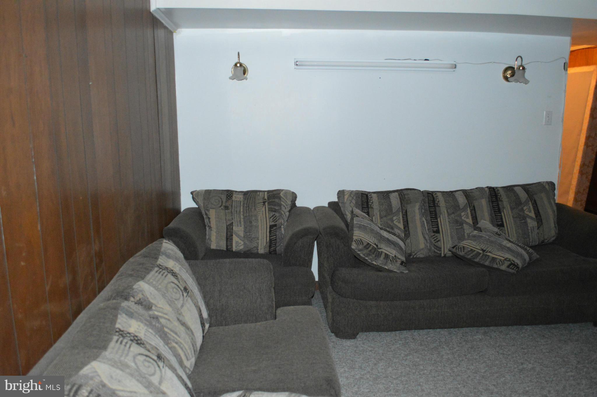 VILLAGE SQUARE - Residential Lease