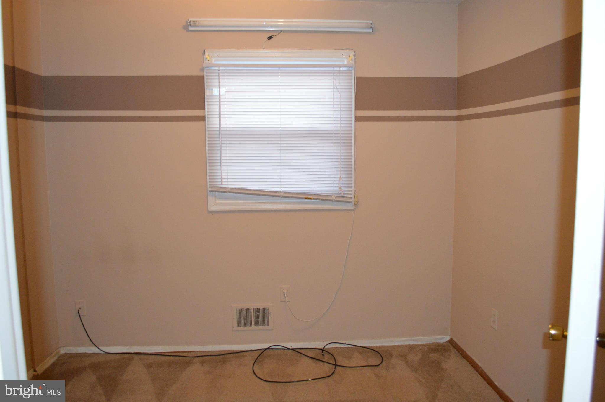 VILLAGE SQUARE - Residential Lease