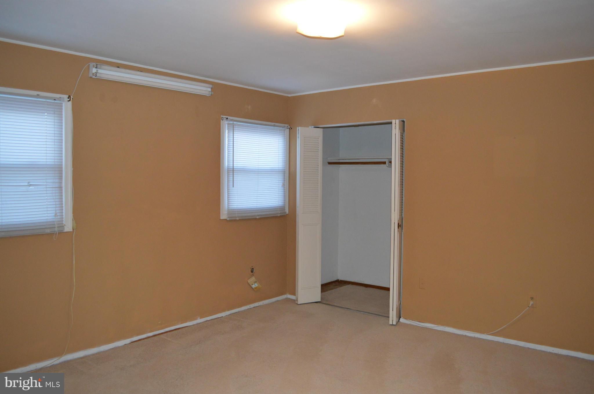 VILLAGE SQUARE - Residential Lease