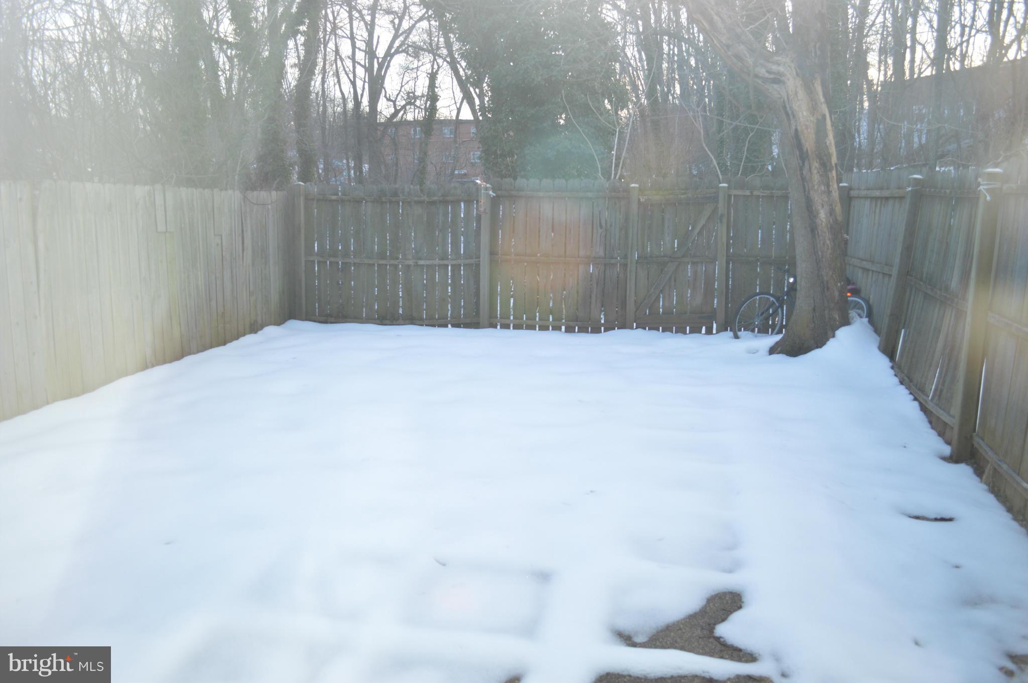 VILLAGE SQUARE - Residential Lease