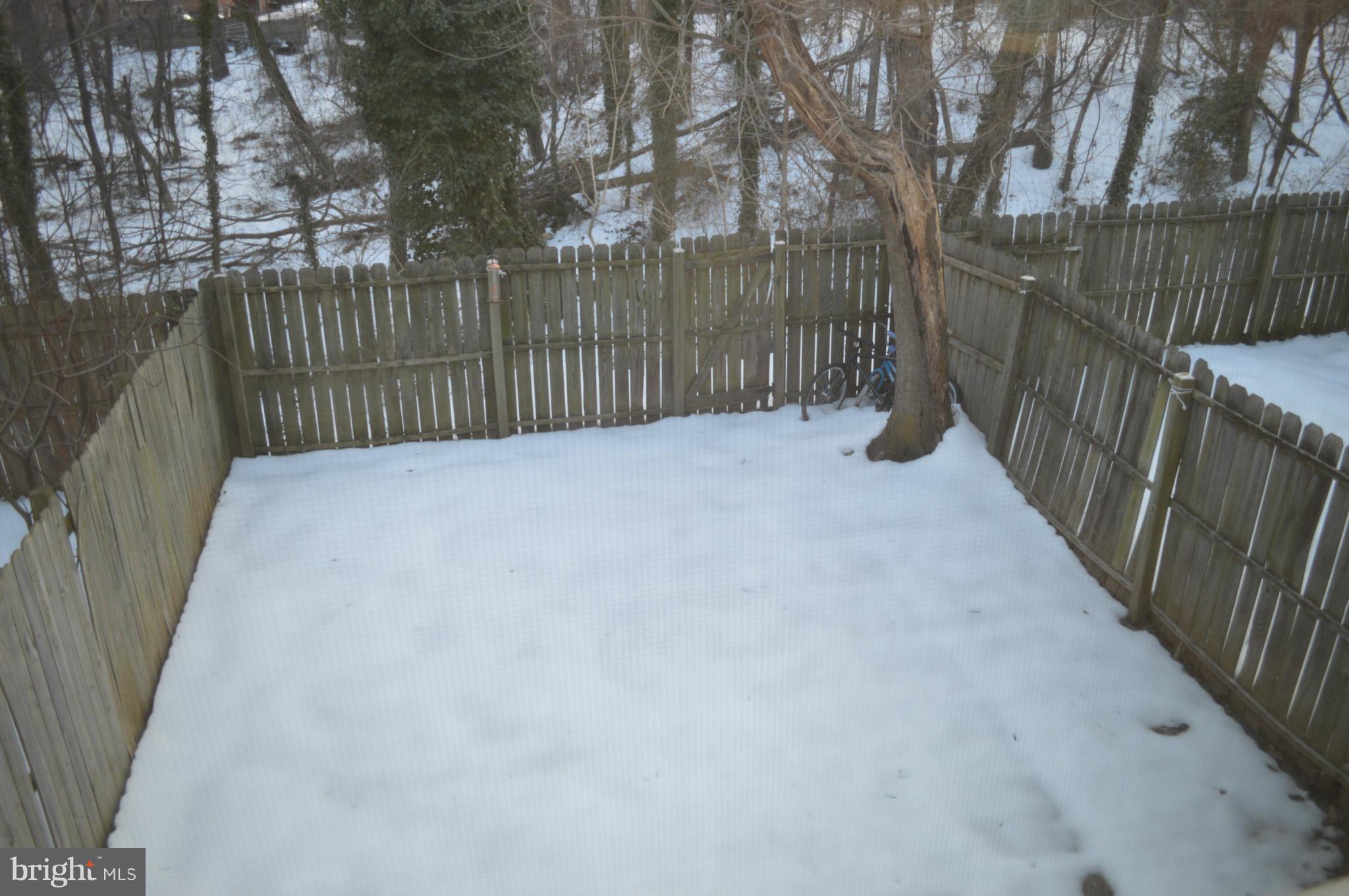 VILLAGE SQUARE - Residential Lease