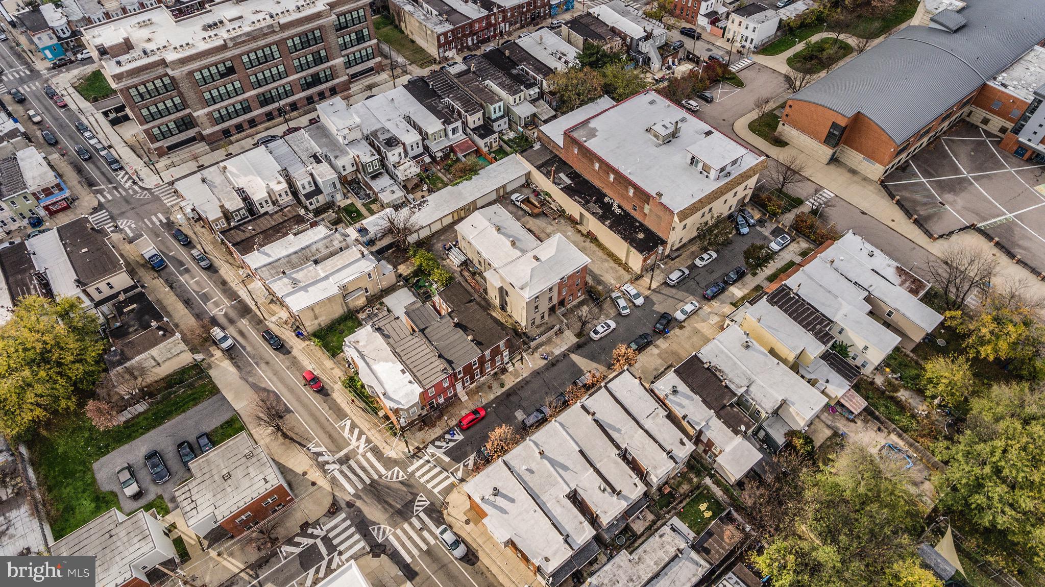 1930 E Stella St E STELLA STREET