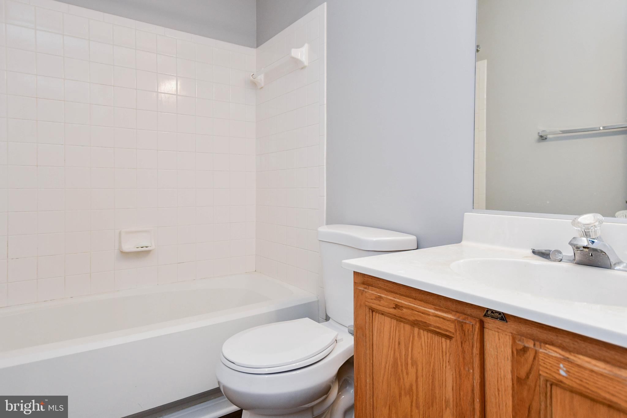 KINGS COUNCIL CONDO - Residential