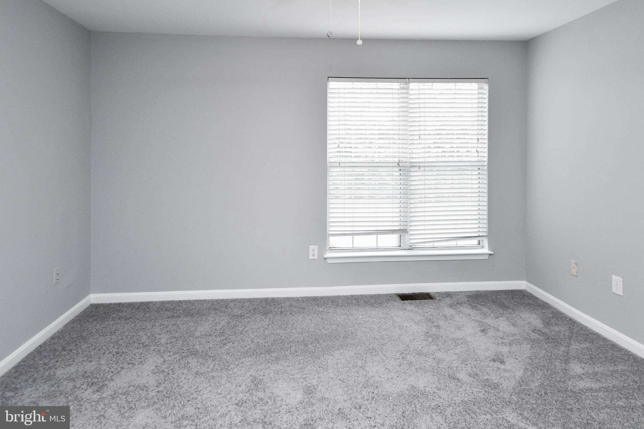 KINGS COUNCIL CONDO - Residential