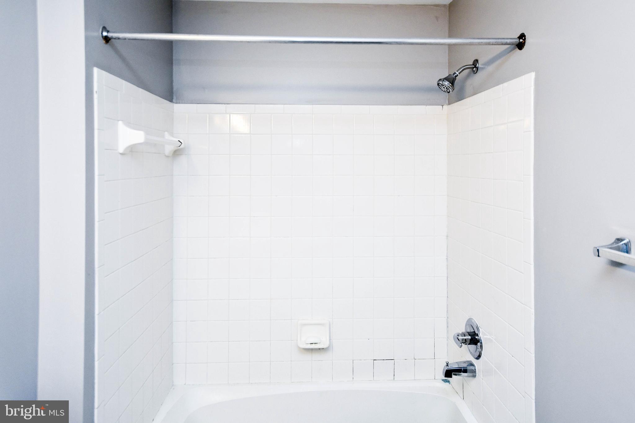 KINGS COUNCIL CONDO - Residential