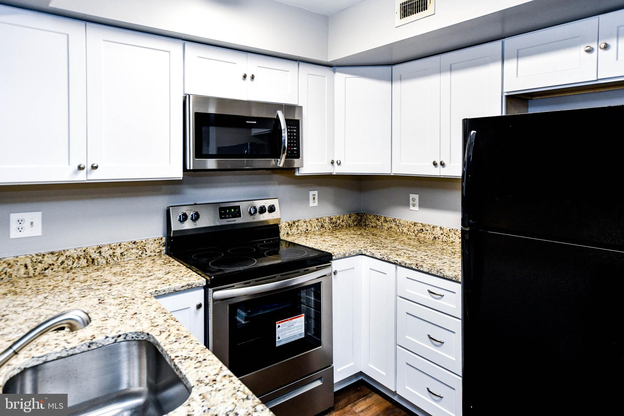 KINGS COUNCIL CONDO - Residential