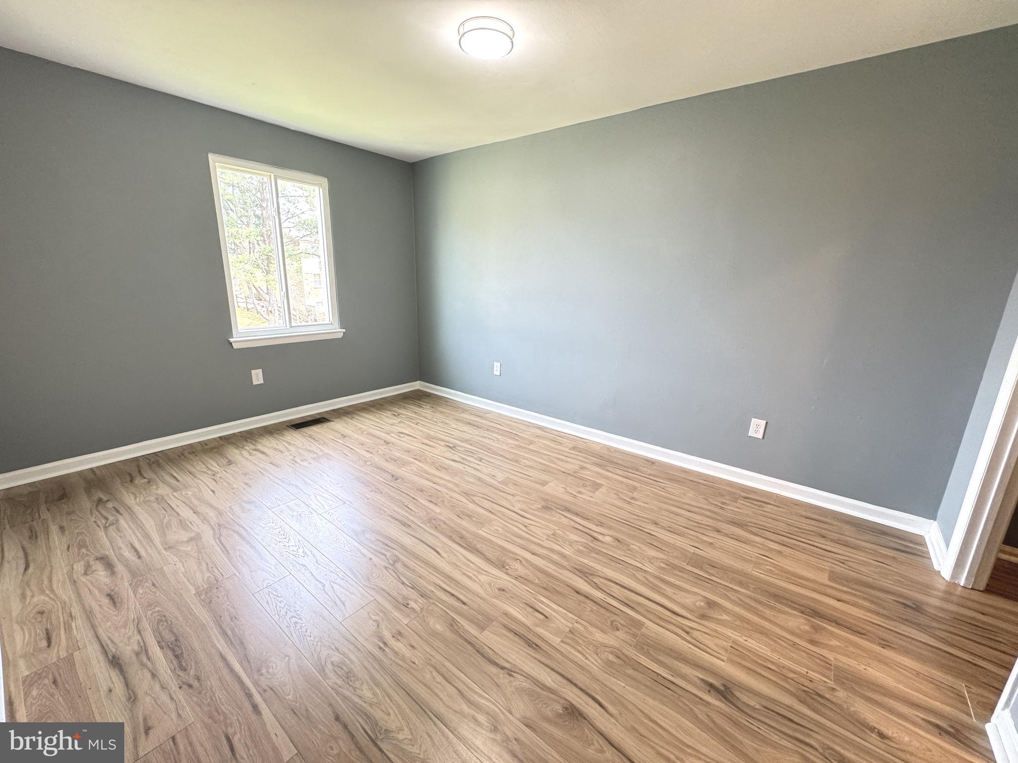 BRIGHTON WEST - Residential