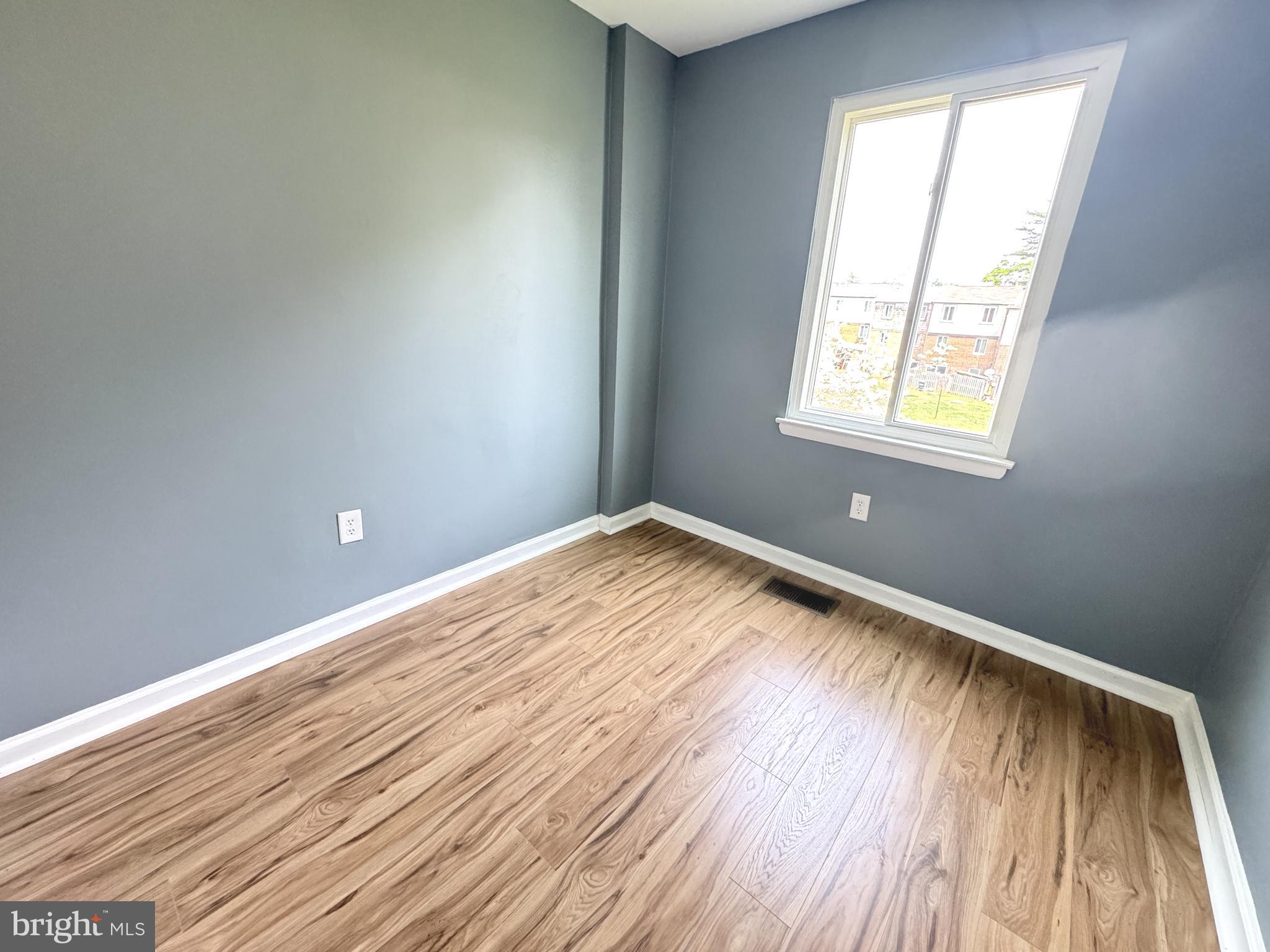 BRIGHTON WEST - Residential