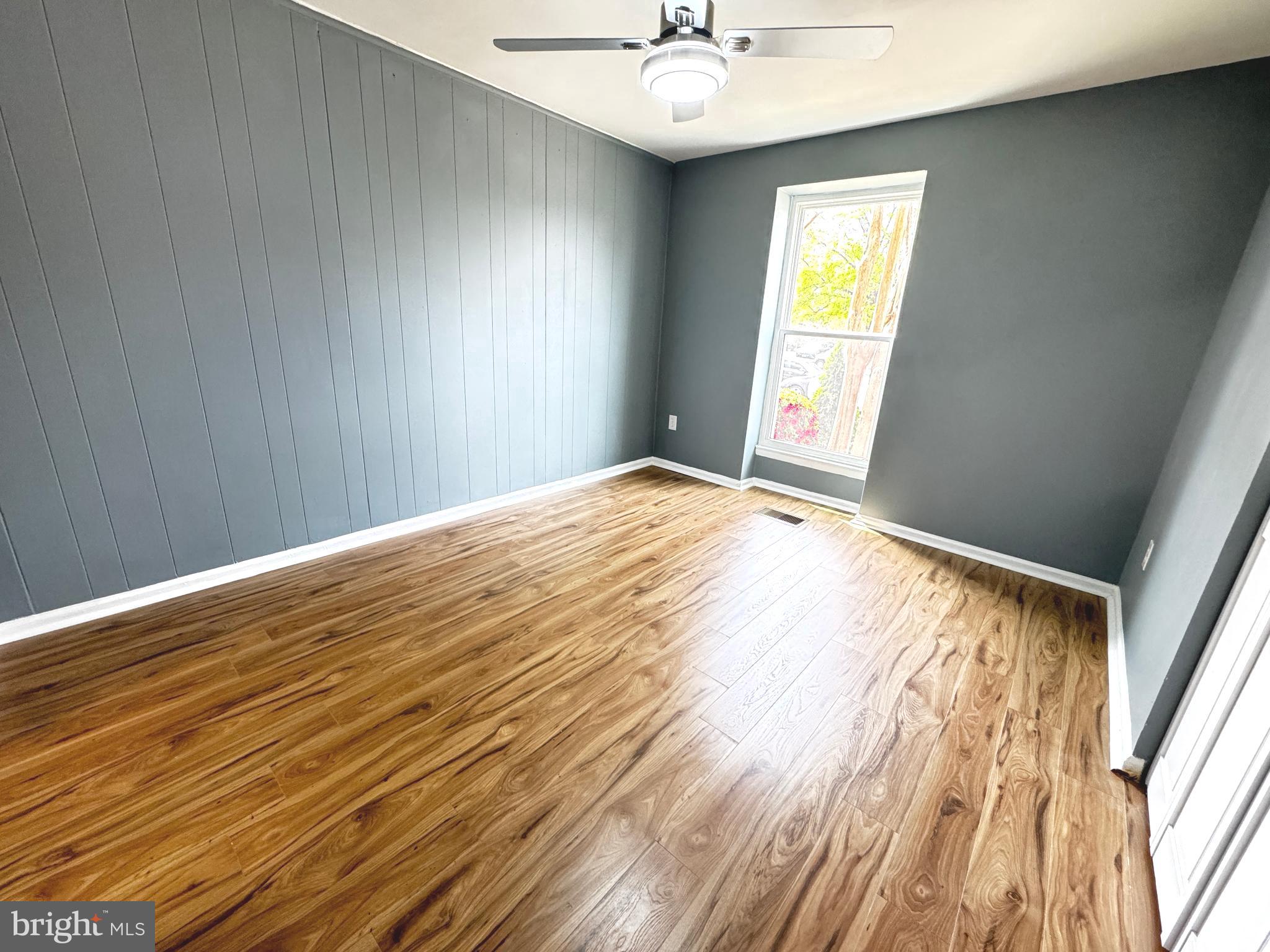 BRIGHTON WEST - Residential