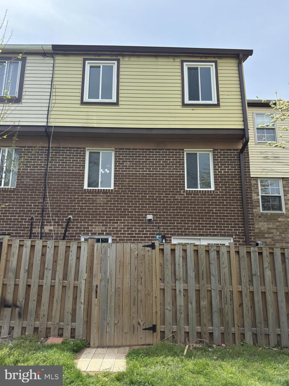 BRIGHTON WEST - Residential