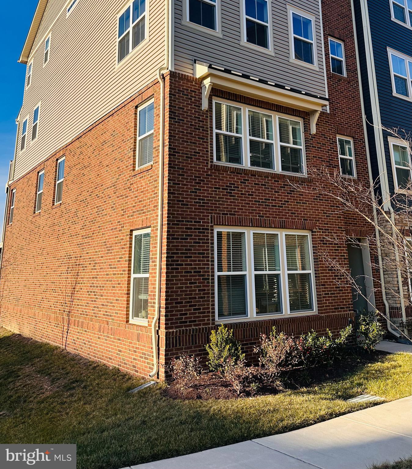 PARKSIDE - Residential