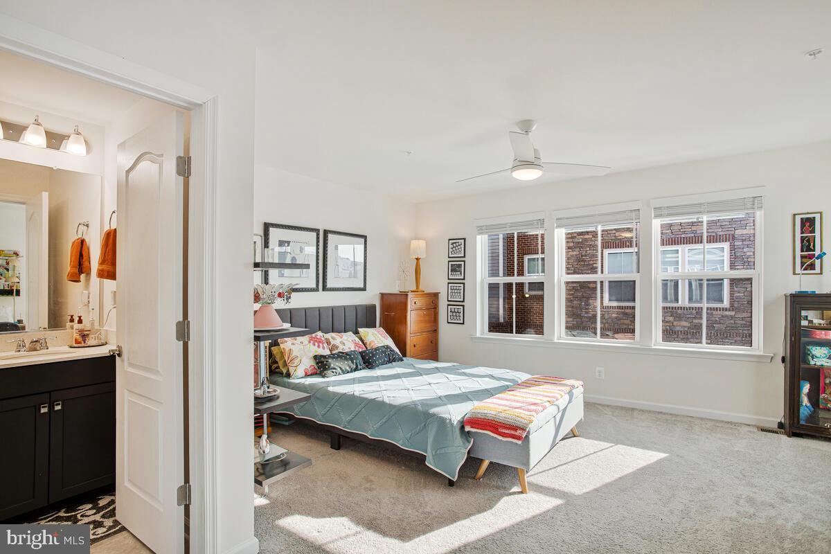 PARKSIDE - Residential