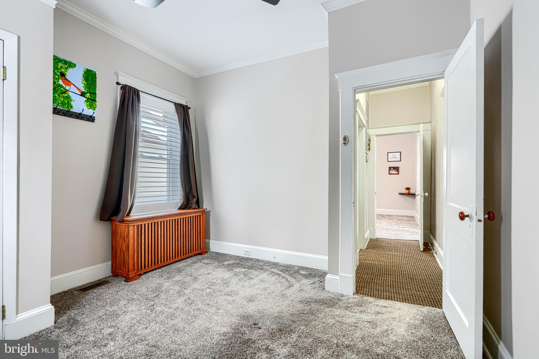 TOWSON MANOR - Residential