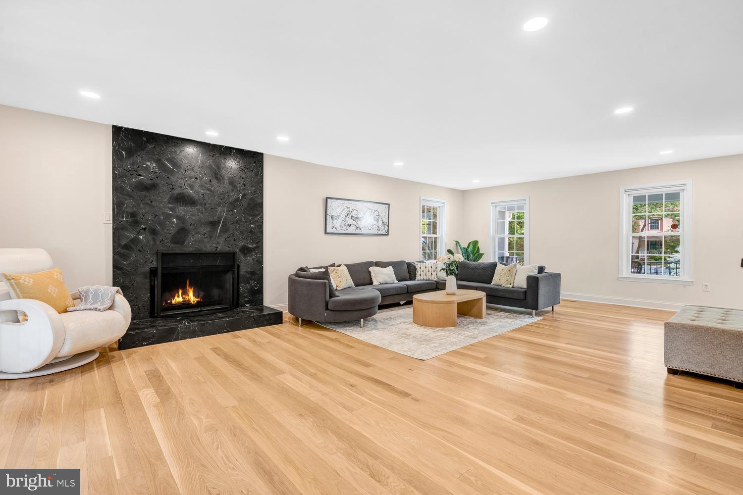 SUGAR CREEK - Residential