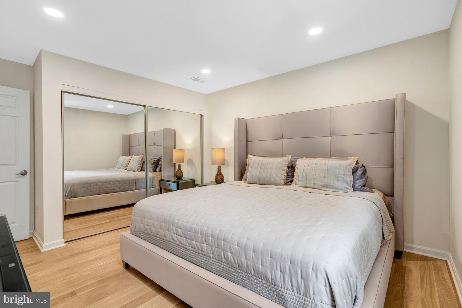 SUGAR CREEK - Residential