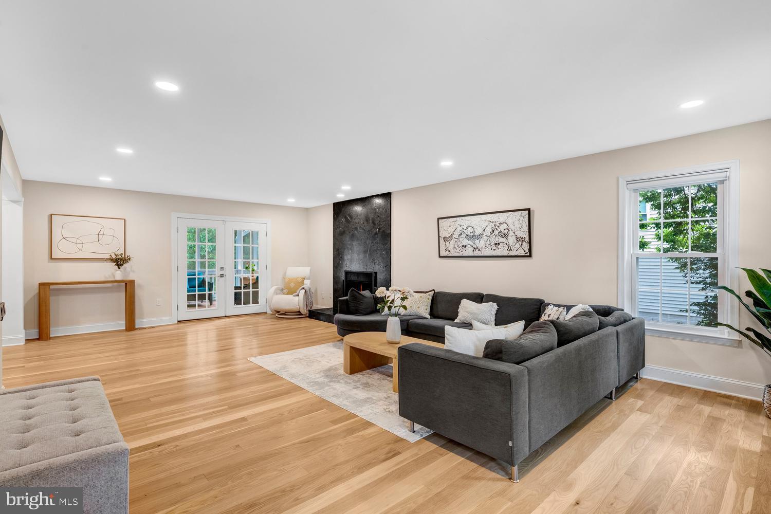 SUGAR CREEK - Residential