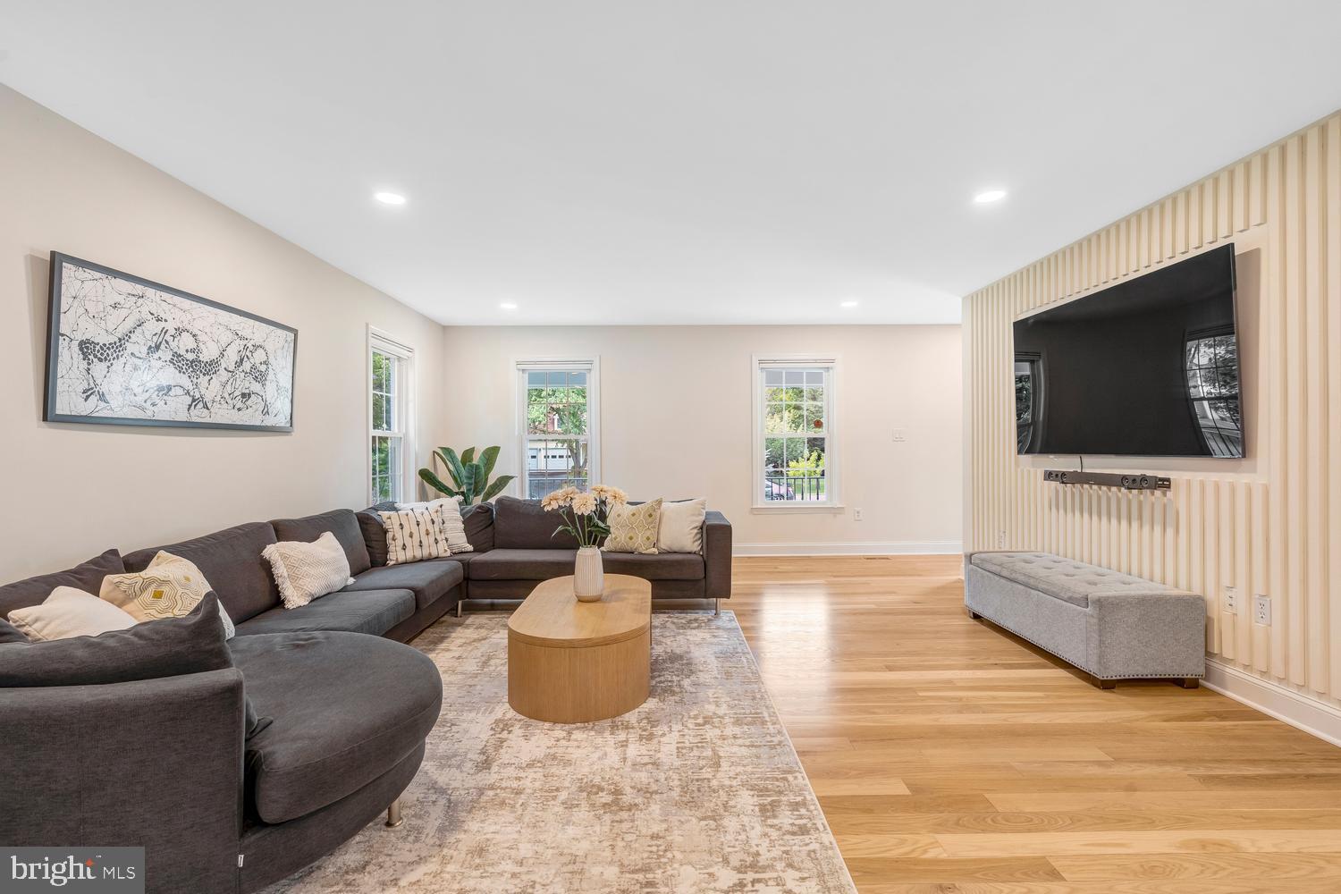 SUGAR CREEK - Residential