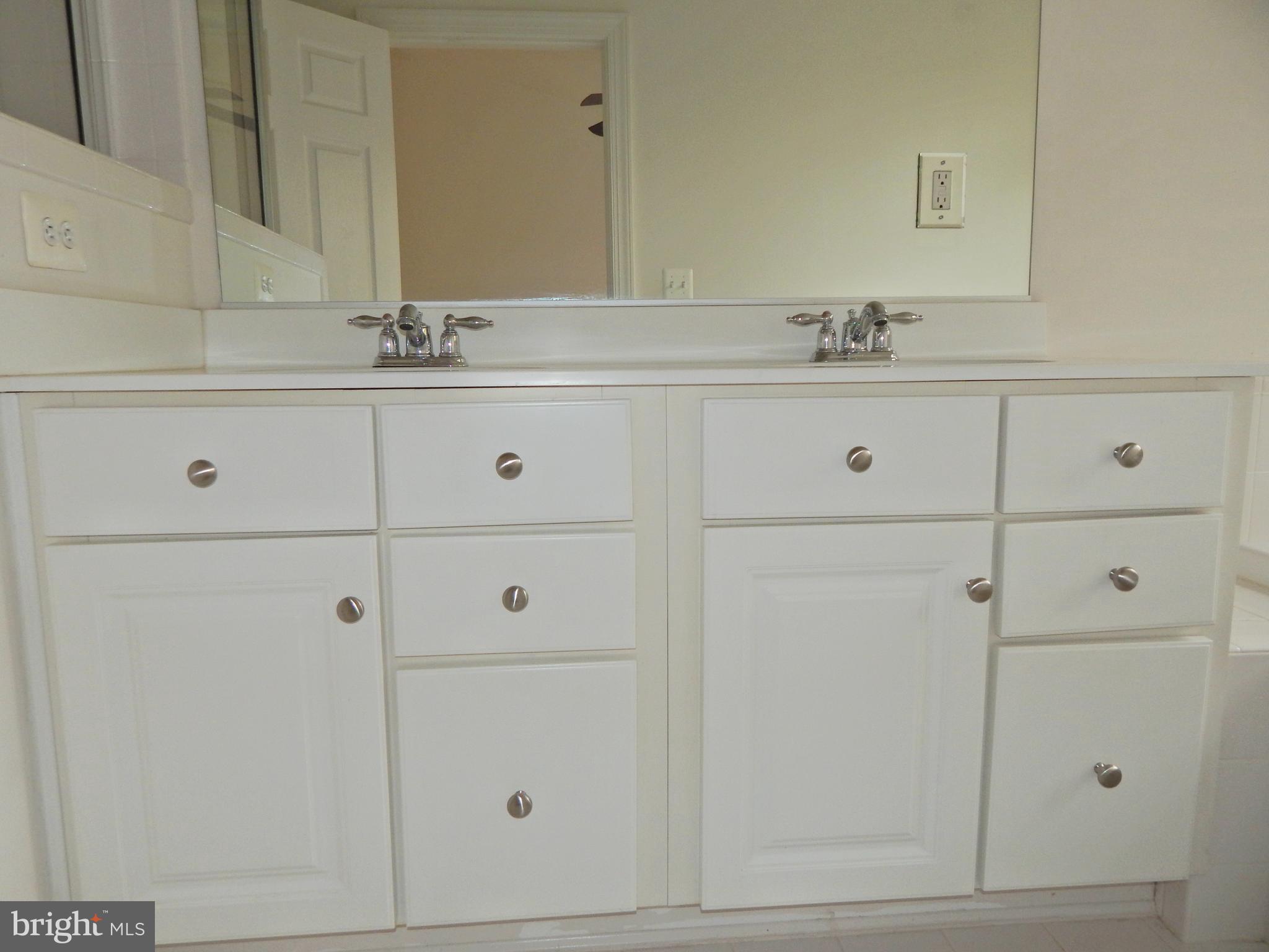 PRESERVE AT SMITH RUN - Residential Lease