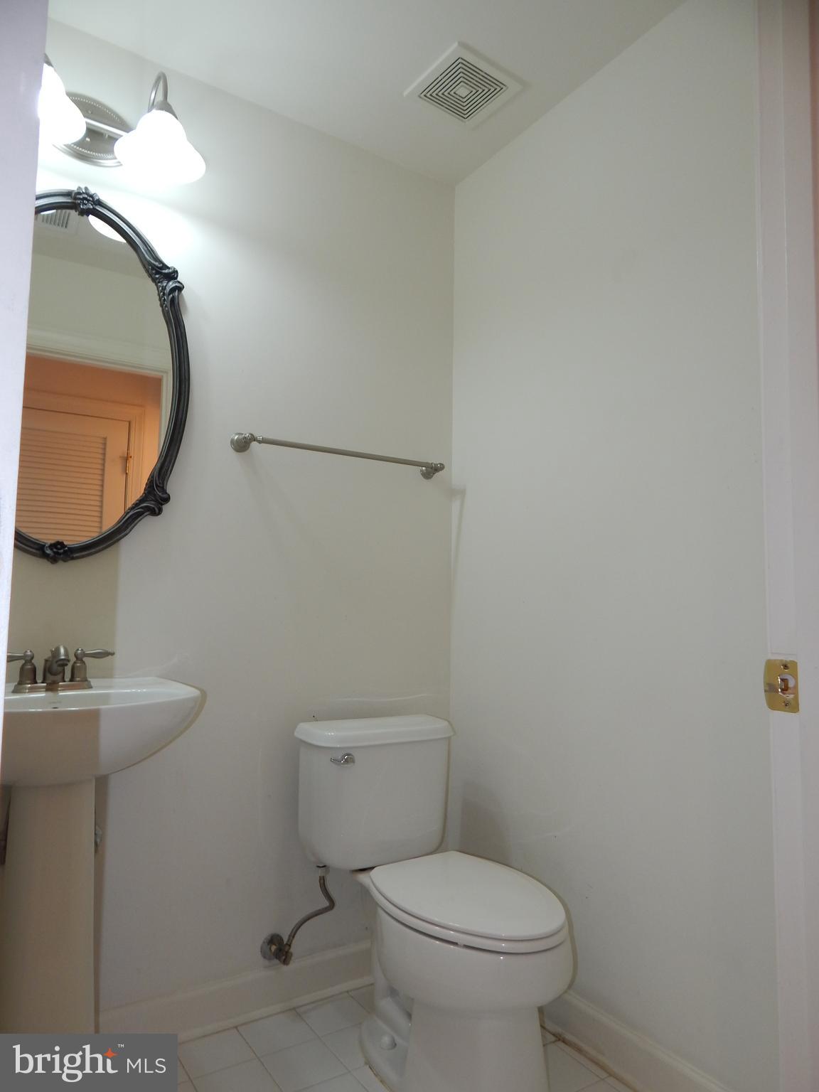 PRESERVE AT SMITH RUN - Residential Lease