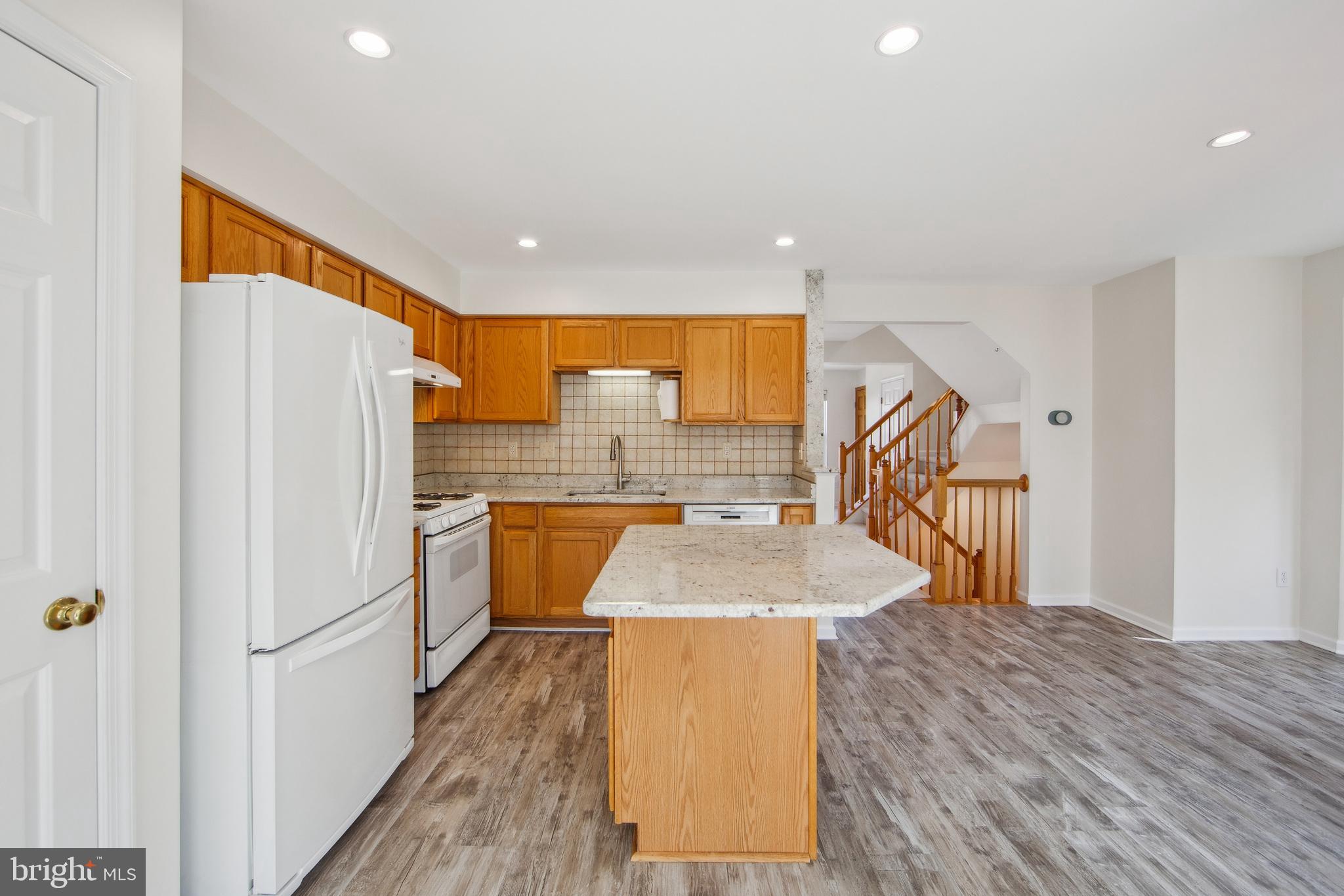 TERRACE AT MONTGOM - Residential