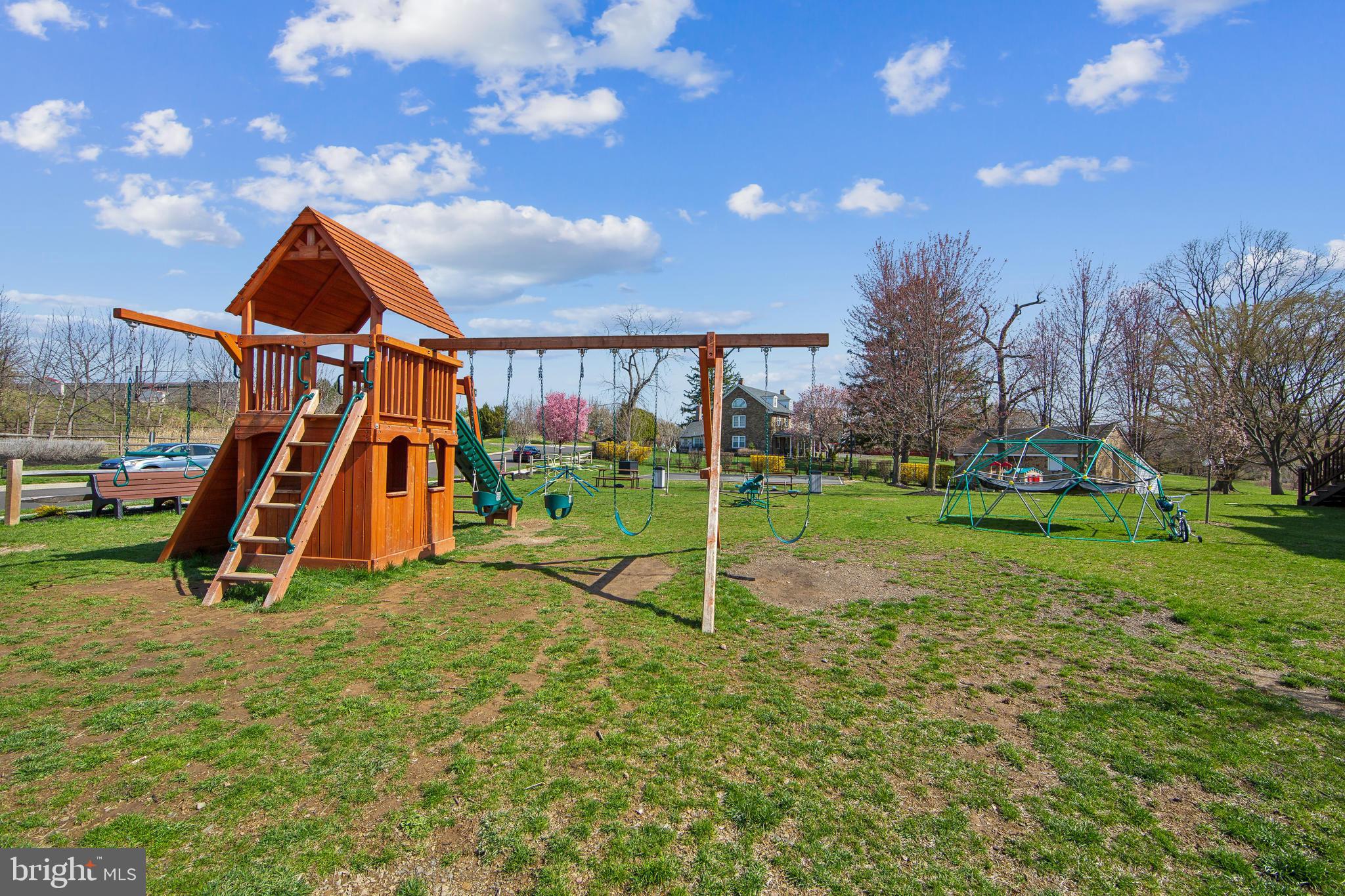 TERRACE AT MONTGOM - Residential