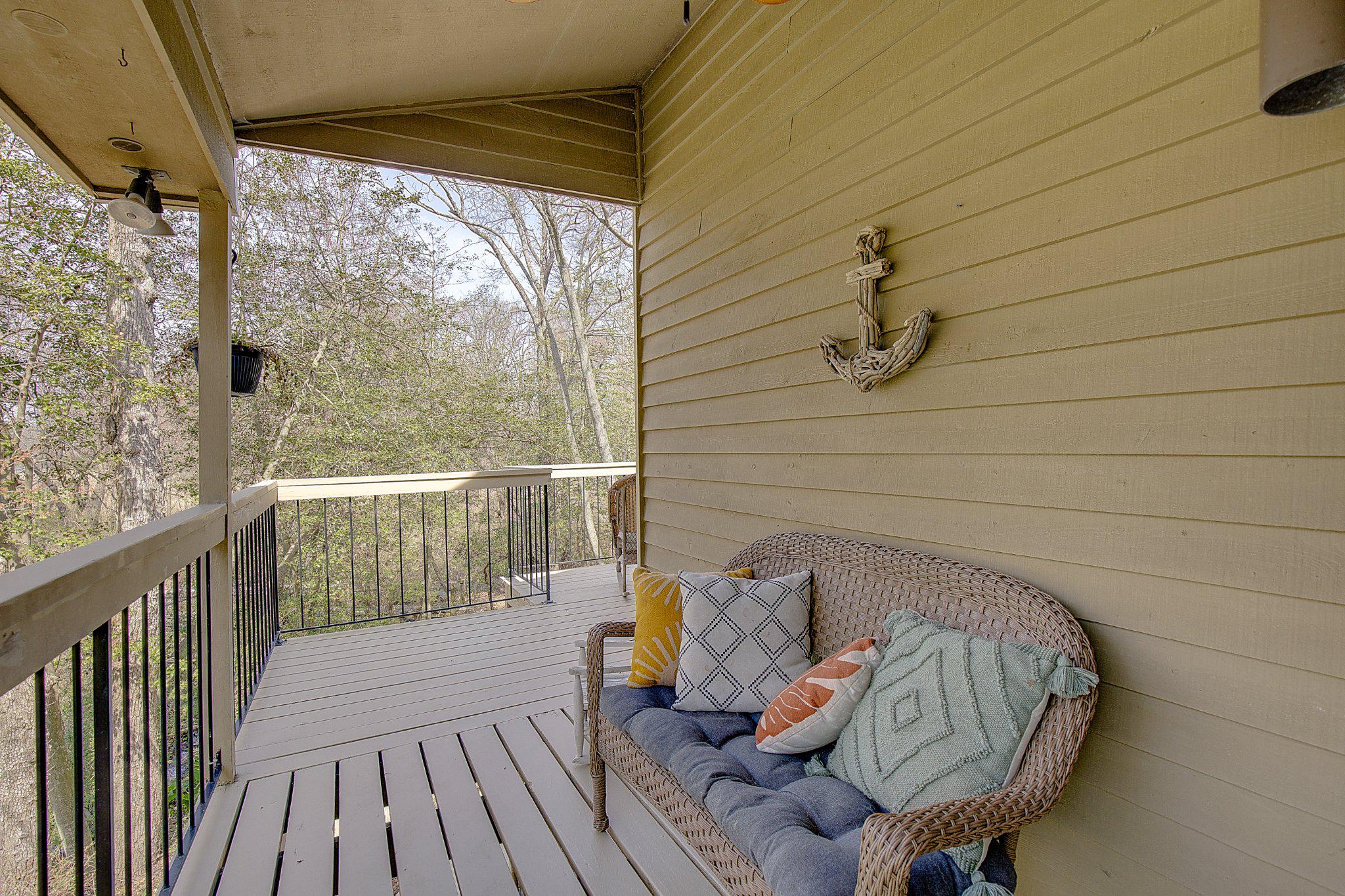 WOODS LANDING - Residential