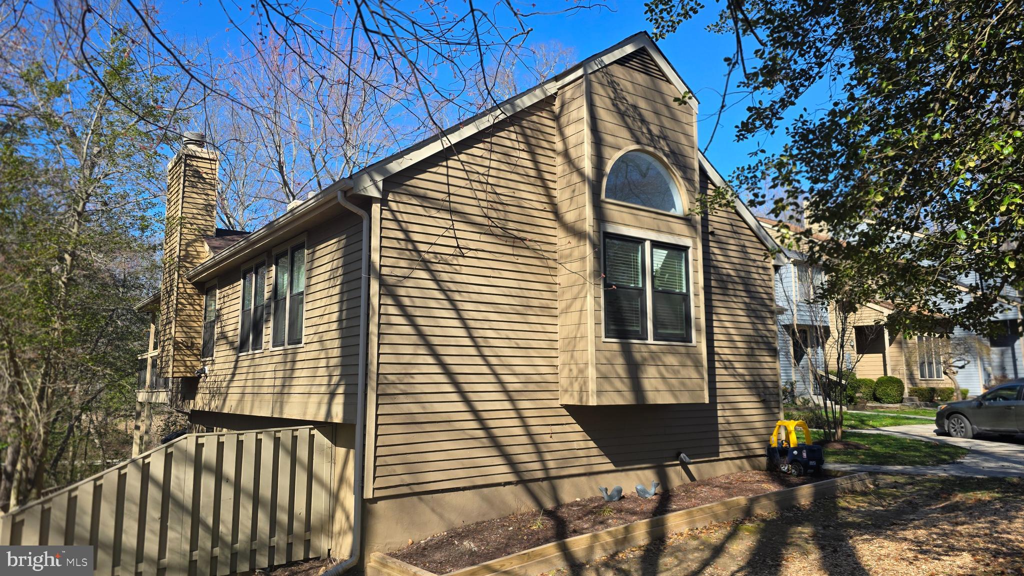 566 FOX PAW TRL TRAIL