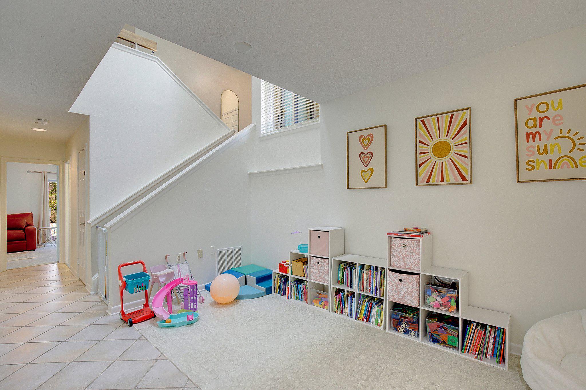 WOODS LANDING - Residential