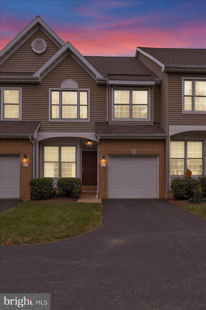 WYOMISSING COURT - Residential