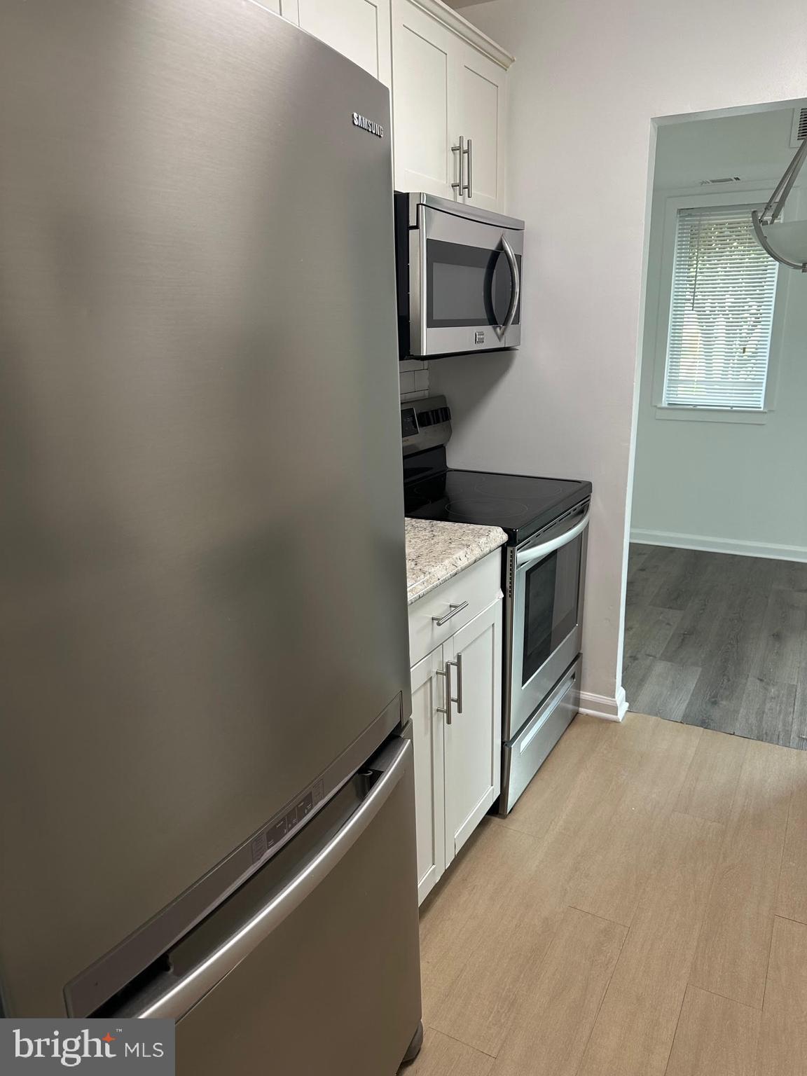 SUMMERTREE - Residential