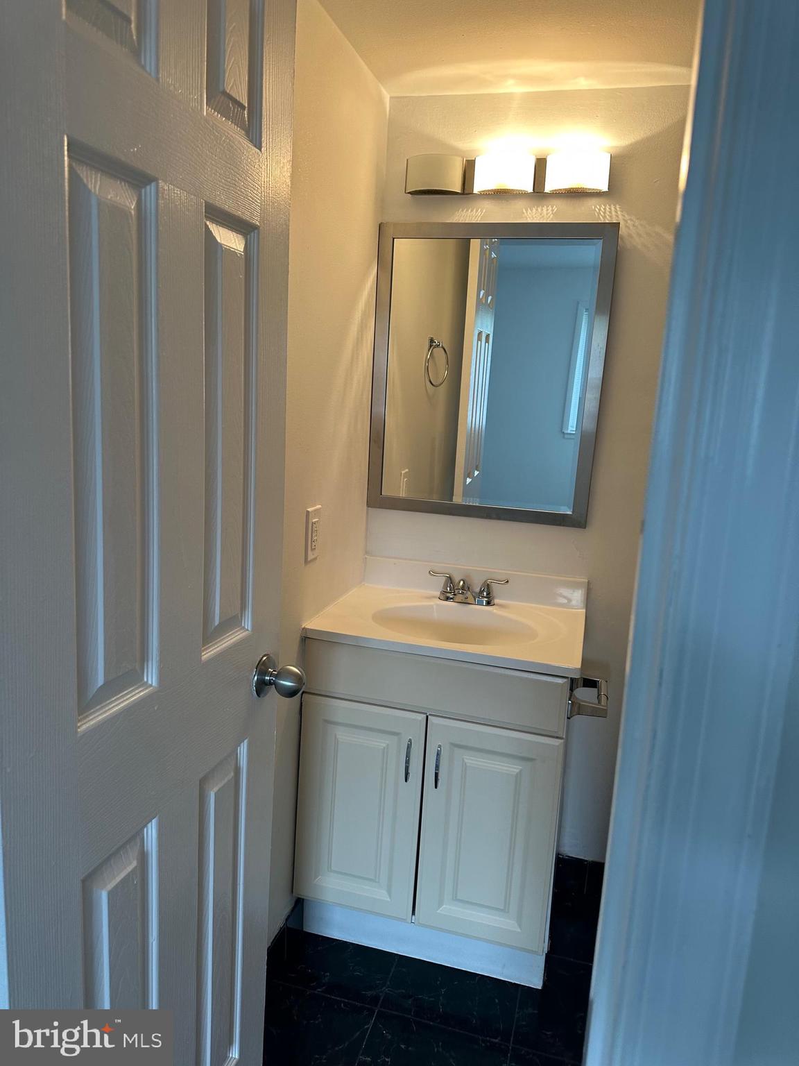 SUMMERTREE - Residential