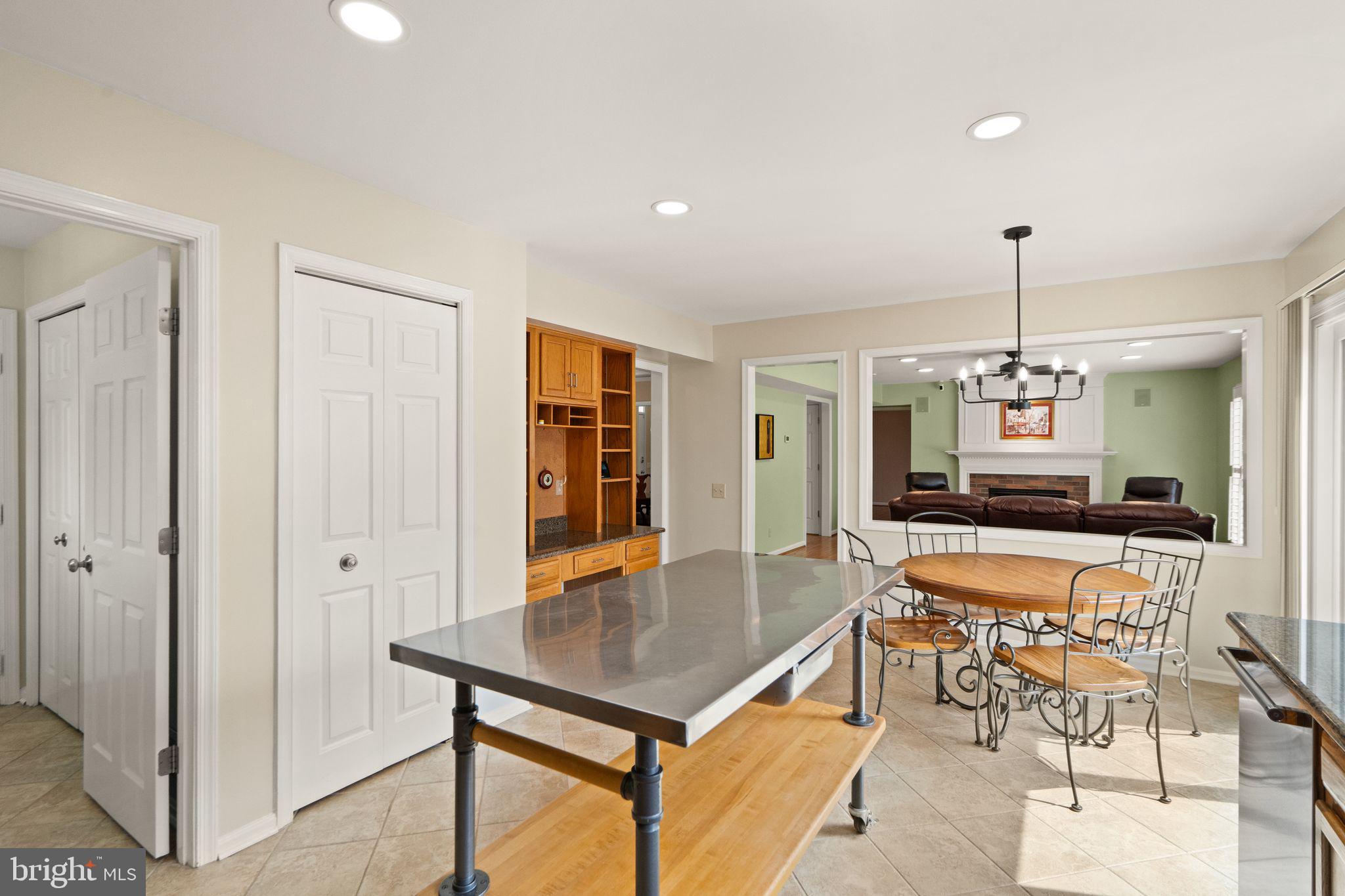 EXETER - Residential