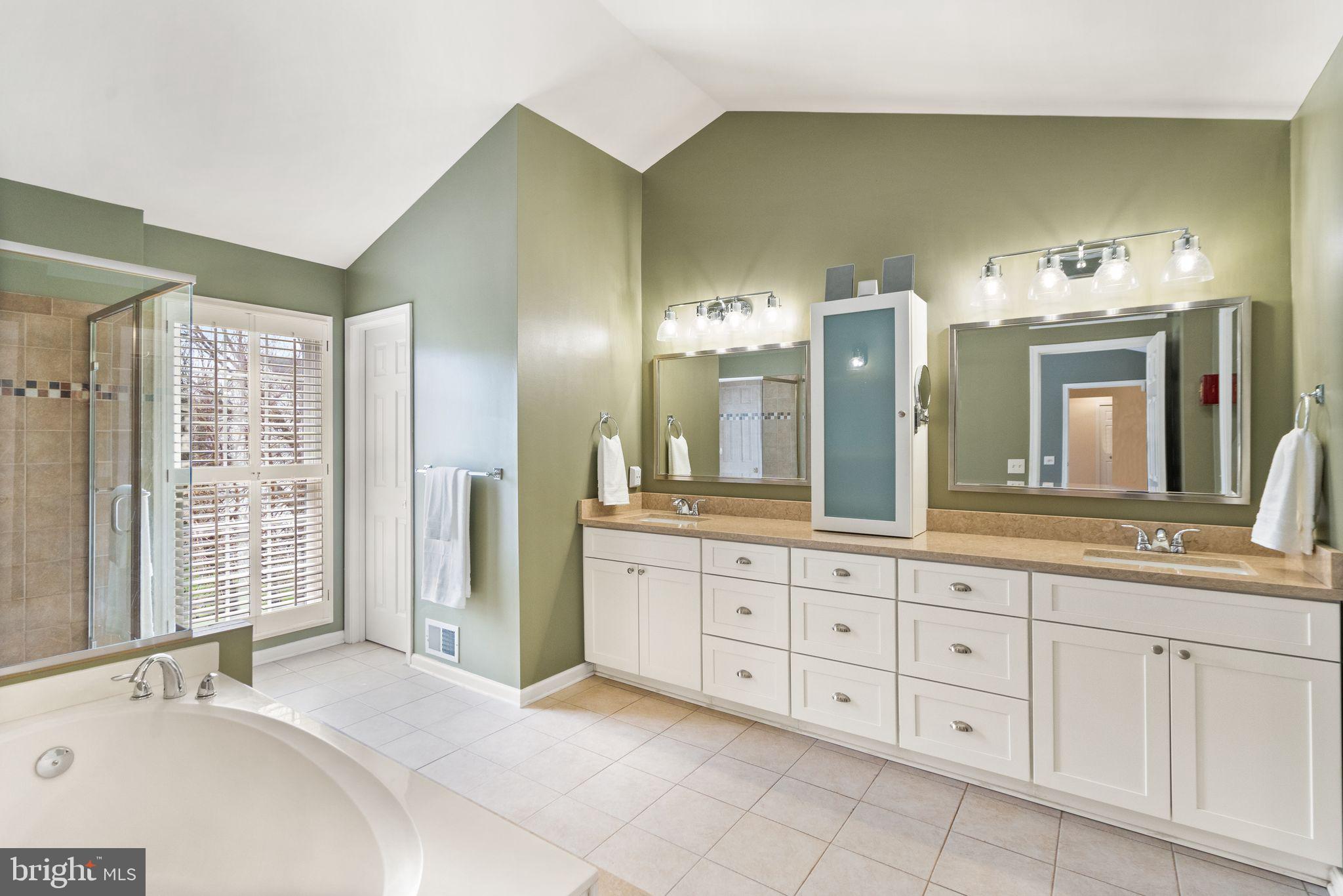 EXETER - Residential