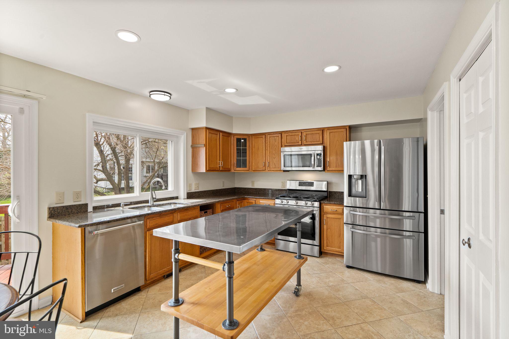 EXETER - Residential