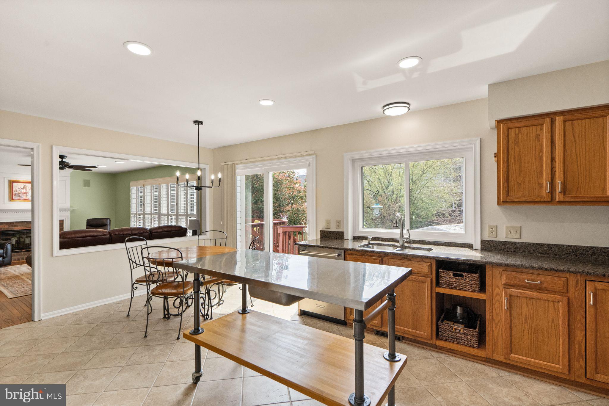 EXETER - Residential