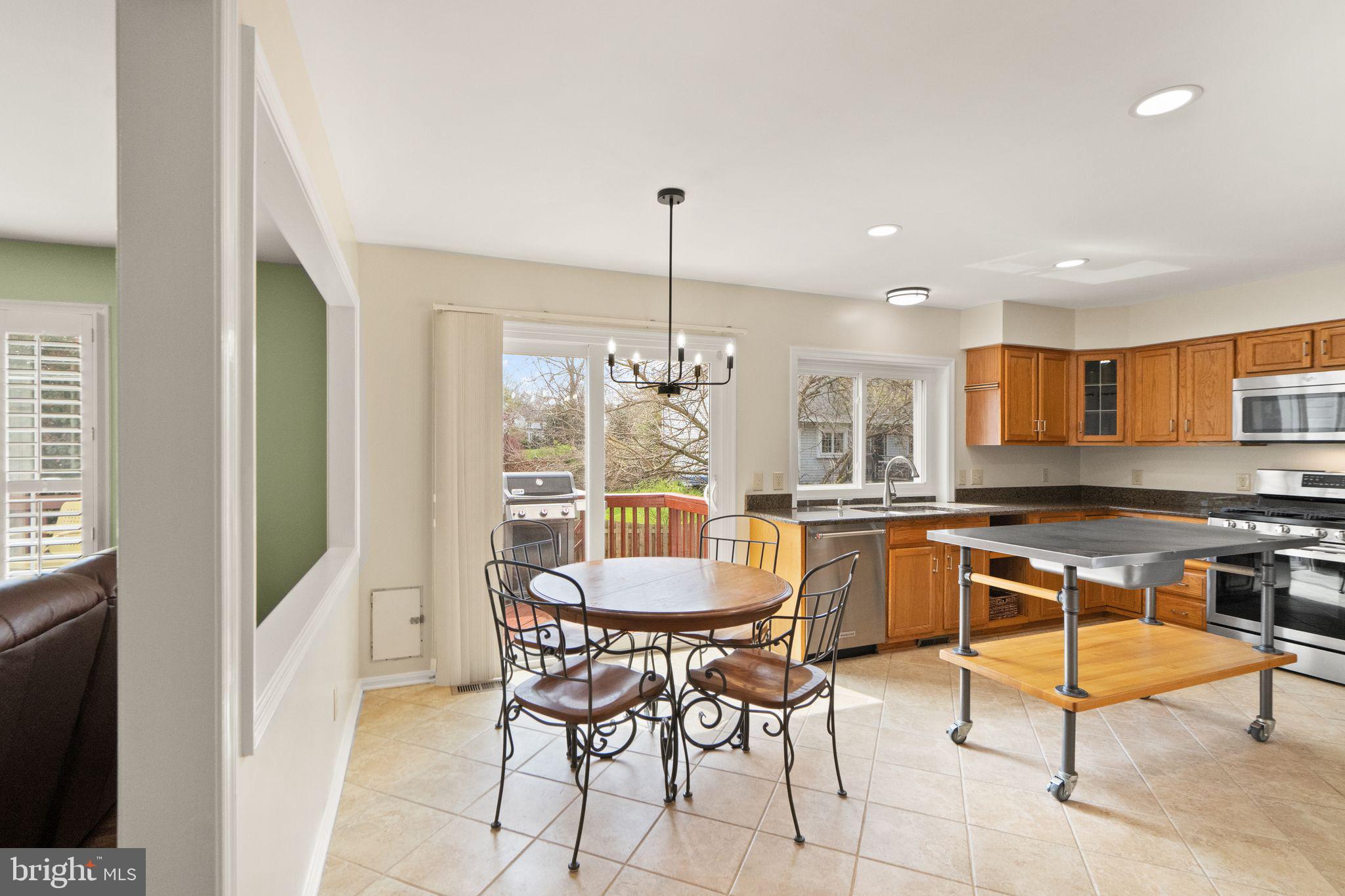 EXETER - Residential