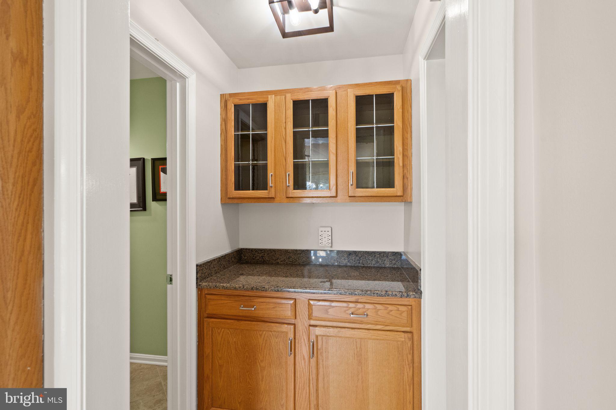 EXETER - Residential