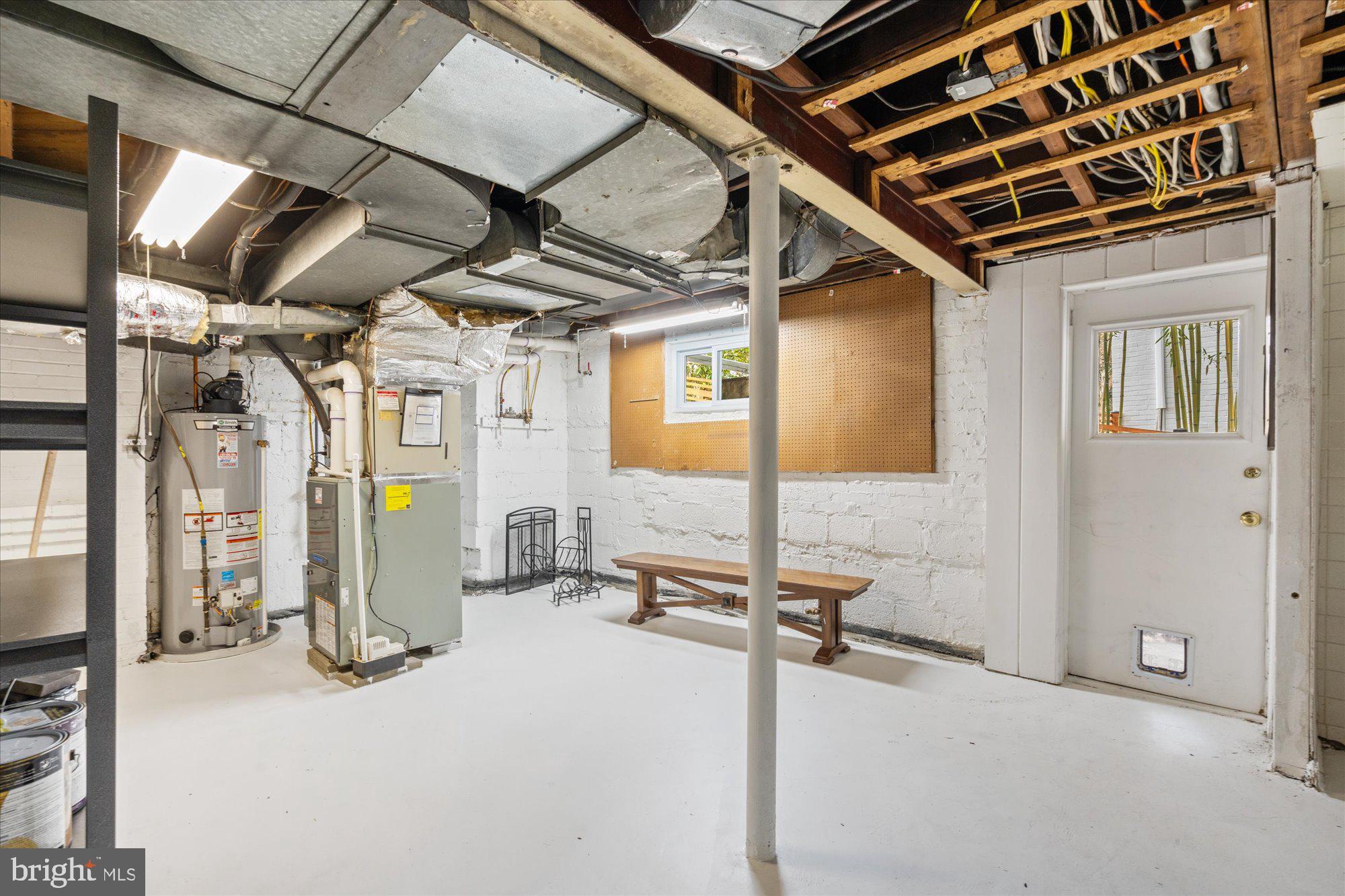 MONTICELLO PARK - Residential