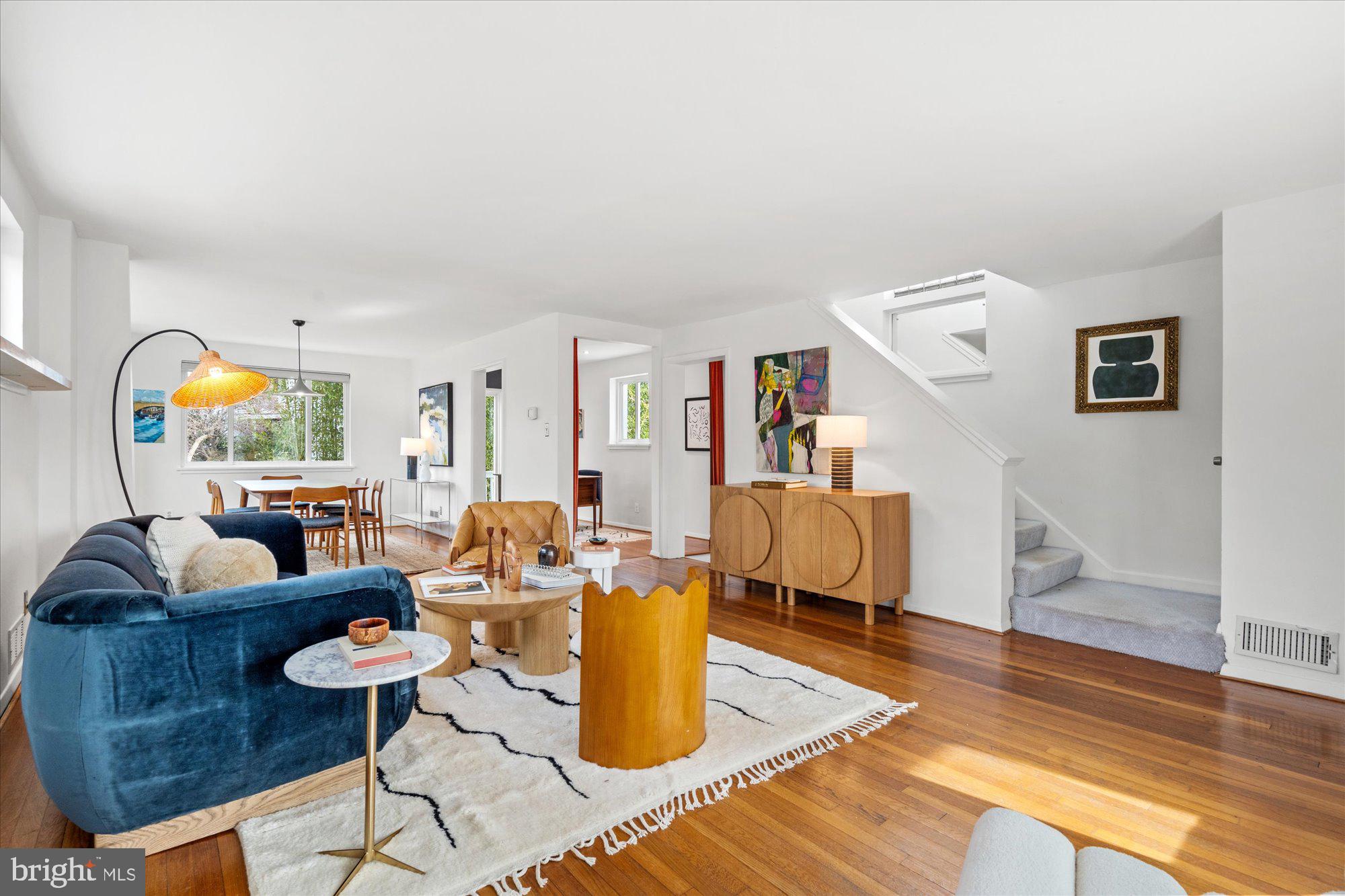 MONTICELLO PARK - Residential